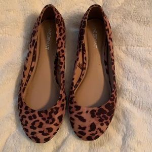 Lane Bryant flats